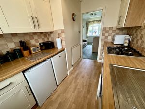 Kitchen- click for photo gallery